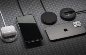 iPhone wireless charger