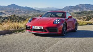 Porsche 911 GTS