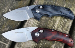 Red E Axis lock pocketknife