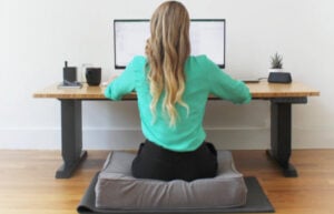 Uppeal Desk floor sitting desk