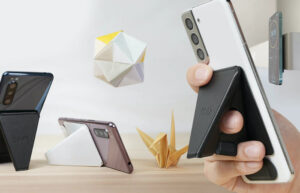 Beak origami inspired iPhone stand