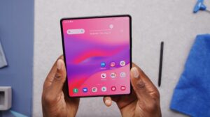 Samsung Galaxy Z Fold 3