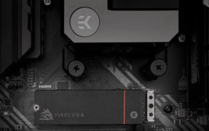 FireCuda 530 SSD heatsink hard drive