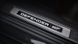 007 defender