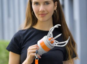 Pupsule contactless dog poop scooper