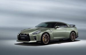 Nissan GT-R