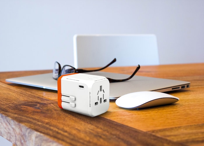 Agile 45W Charger 