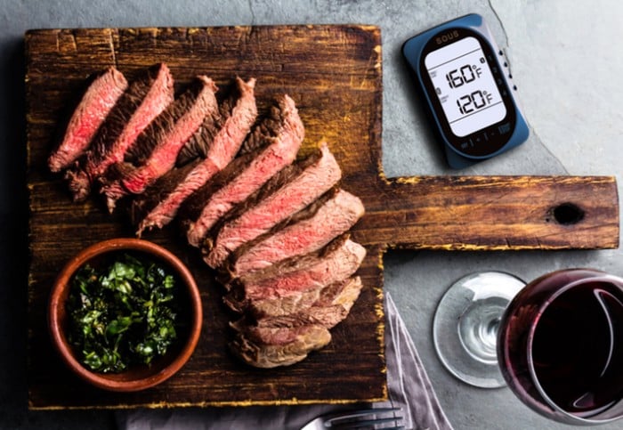 Cook food with Sous cooking assistant