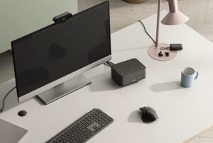 Logitech Logi Dock docking station