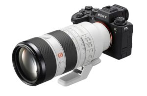 Sony FE 70-200mm F2.8 GM OSS II zoom lens
