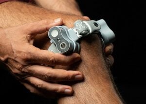 Knee Plus helps to relieve knee pain