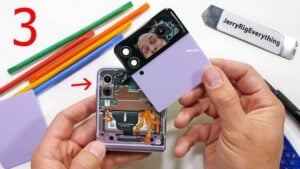 Samsung Galaxy Z Flip 3