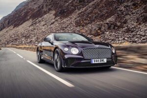 Bentley GT Mulliner Blackline