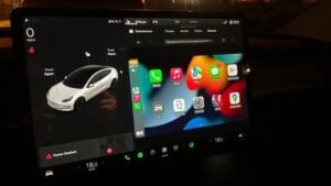 Apple CarPlay Tesla
