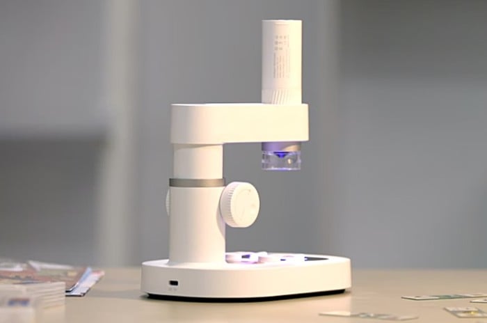 BeaverLAB microscope for kids