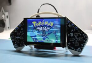 PALPi 2 Raspberry Pi handheld games console
