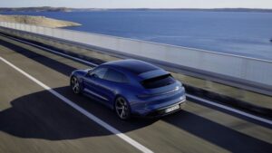 Porsche Taycan Sport Turismo4