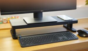 monitor stand and hub
