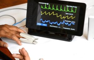 Healthy Pi HAT monitor