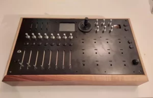 Raspberry Pi synthesizer and MIDI controller