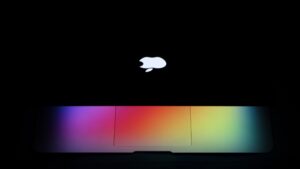 Apple MacBook