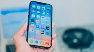 iOS 15.3