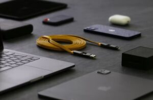 inCharge XL charging cable