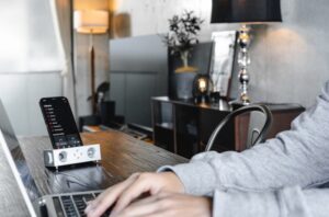 Ototo acoustic phone speaker