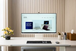 Samsung Smart Monitor M8