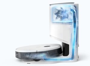 robot vacuum with automatic dust collection