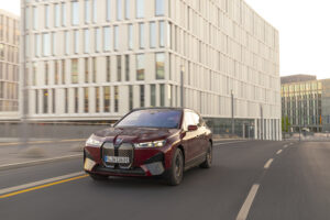 BMW iX M60 EV