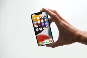 iPhone 15