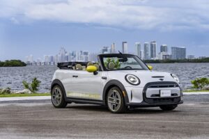 MINI Cooper SE Convertible