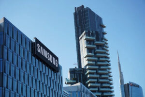 Samsung Q2