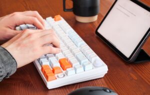 wireless mechanical keyboard