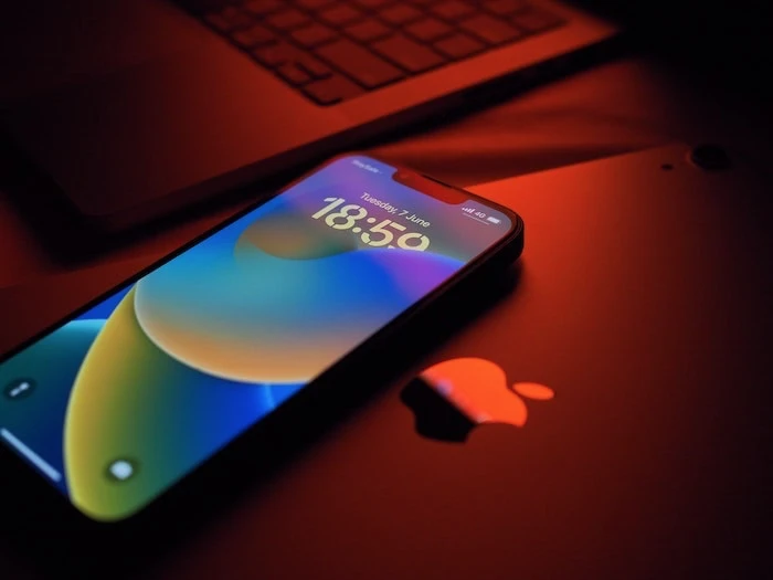 iOS 16