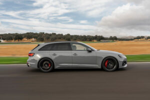 Audi RS 4 Avant