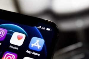 Apple iPhone