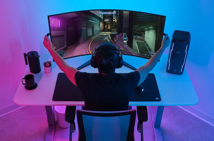 bendable OLED gaming monitor
