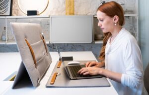 Vertical Office personal workspace