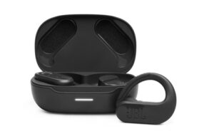 JBL Endurance Peak 3 earbuds