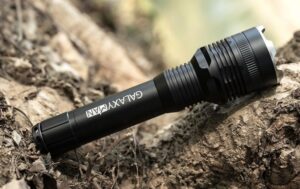 OMNI long throw tactical flashlight