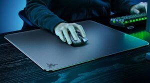Razer Atlas glass mouse mat