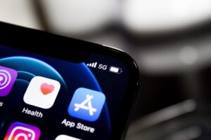 iOS 17
