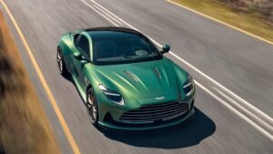 Aston Martin DB12