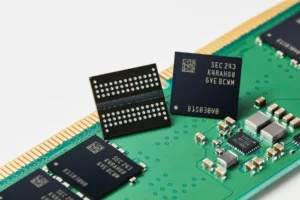 Samsung 12nm-Class DDR5 DRAM