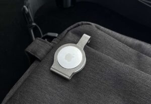 AirClip Apple AirTag holder