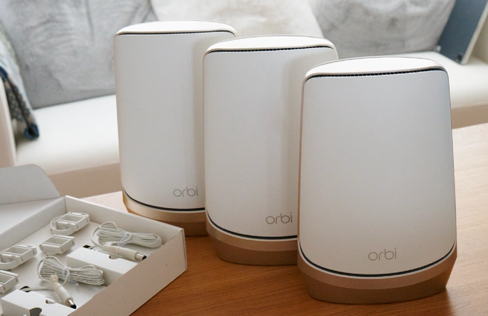 NETGEAR Orbi 960 power cables