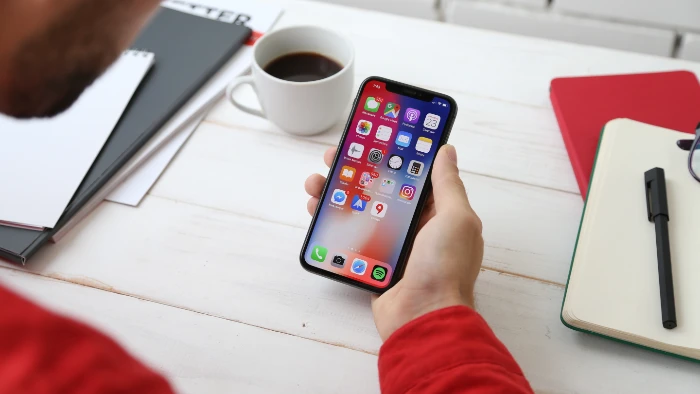delete iphone apps