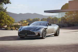 Aston Martin DB12 Volante